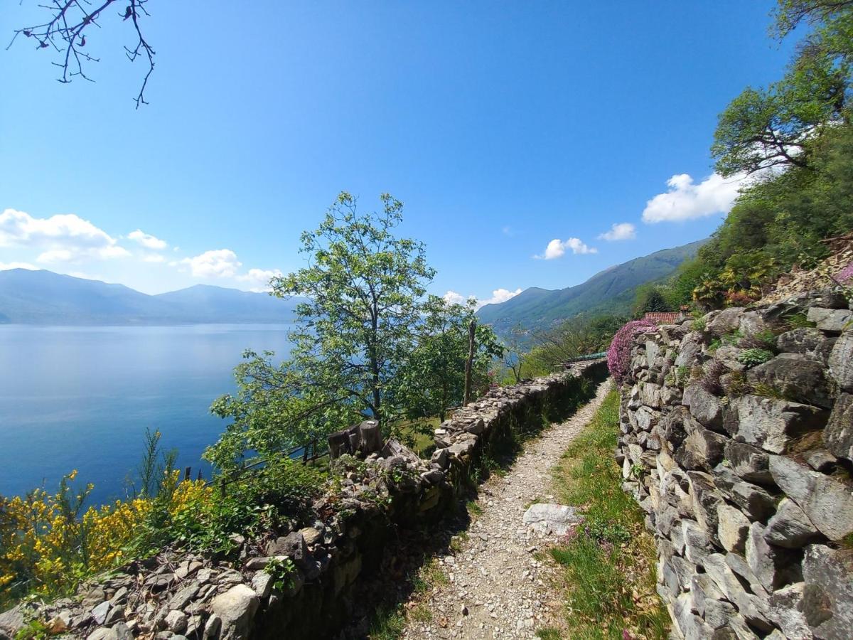 Antica Casa Al Lago Oggebio 外观 照片